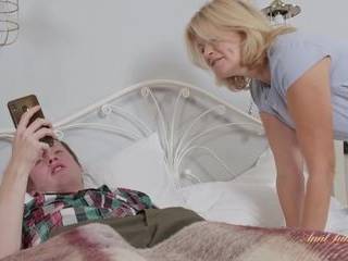 Порно зрелые дамы свинг